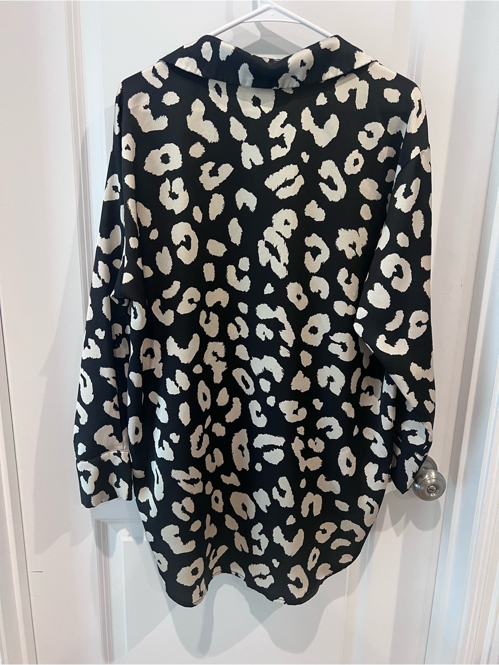 Entro Button-Down Blouse Size Small - oversized see measurements - Picture 6 of 16
